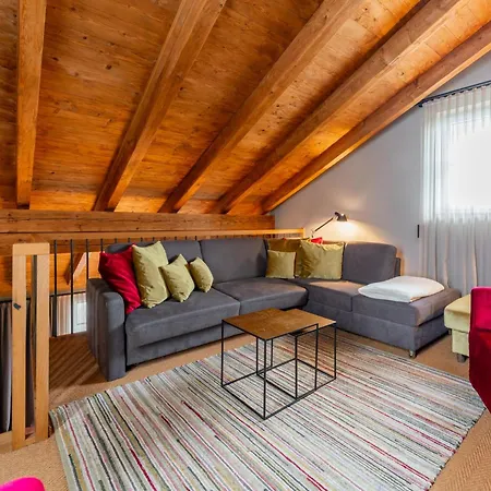 Tauern Mitterwirt 122 *