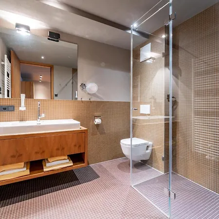 Tauern Mitterwirt 122 *